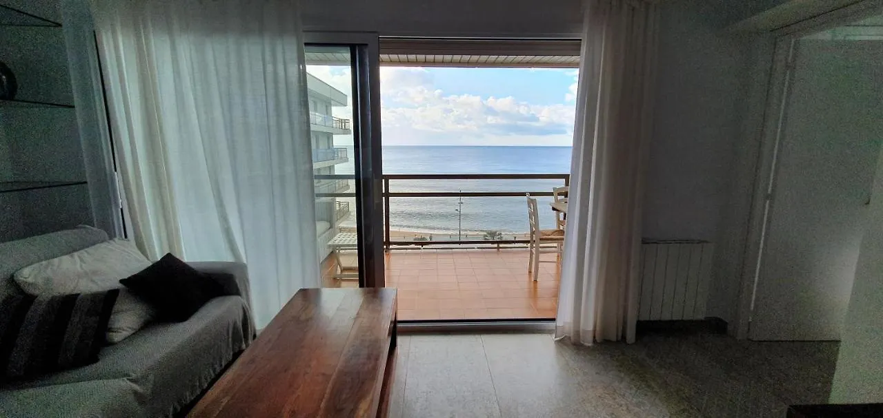 Apartamento En Primera Linea De Mar - Sant Antoni De Calonge 卡隆赫